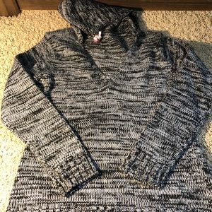 Gray hoodie Sweater